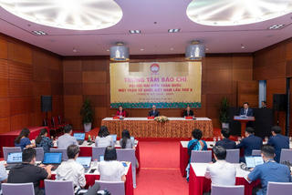 Đồng lòng, chung sức