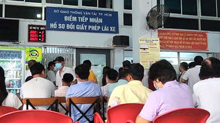 Thí điểm công chức làm việc tại nhà: Thận trọng, bảo đảm công bằng