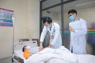 Phòng ngừa đột quỵ mùa nắng nóng