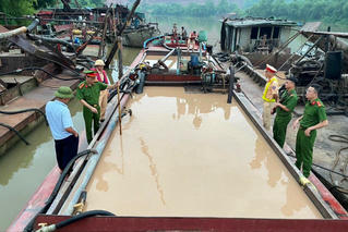 Bắc Giang: Khai thác cát trái phép, một cá nhân bị xử phạt 175 triệu đồng