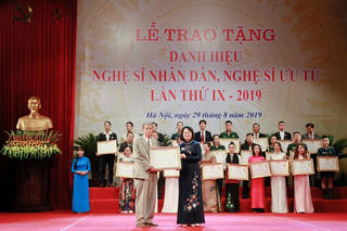 Lễ trao tặng danh hiệu NSND, NSƯT lần thứ 10: Tôn vinh gần 400 nghệ sĩ xuất sắc