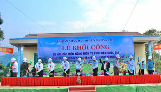 Khởi công dự án điện nông thôn tại huyện Mường Chà