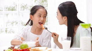 Giữ sức khỏe cho mùa thi