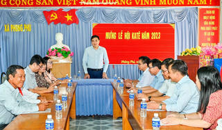  Lãnh đạo tỉnh Bình Thuận thăm, chúc Tết Katê đồng bào Chăm theo đạo Bàlamôn năm 2023