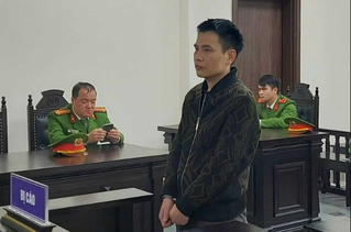 Đi vào đường cấm và đâm chiến sĩ công an trọng thương, nam thanh niên lĩnh án tù