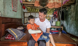 Cần những tấm lòng san sẻ