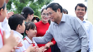 Thủ tướng Phạm Minh Chính: Tạo điều kiện thuận lợi nhất để mỗi ngày đến trường là một ngày vui với học sinh