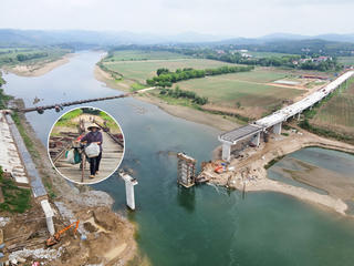 Người dân chờ cầu cứng 330 tỷ đồng thay thế cầu phao