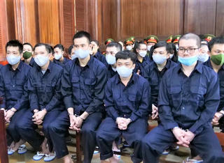 An ninh thắt chặt tại phiên tòa xét xử vụ lừa đảo và rửa tiền tại Tập đoàn địa ốc Alibaba