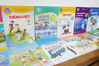 Cung ứng sách giáo khoa cho các địa phương bị ảnh hưởng bởi bão số 3
