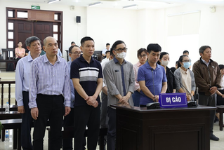 Xét xử phúc thẩm vụ Việt Á: Cựu bộ trưởng Nguyễn Thanh Long được giảm 1 năm tù
