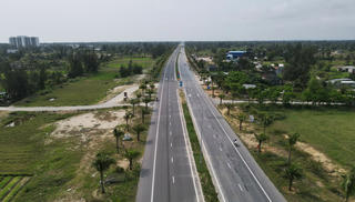 Quảng Nam: Đề xuất quy hoạch tuyến đường sắt đô thị nối sân bay Chu Lai và sân bay Đà Nẵng