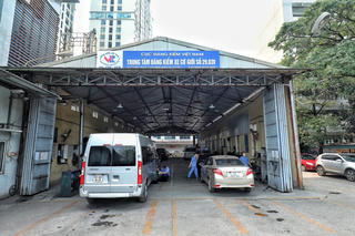 Người dân phấn khởi sau khi được miễn đăng kiểm lần đầu, giãn chu kỳ kiểm định