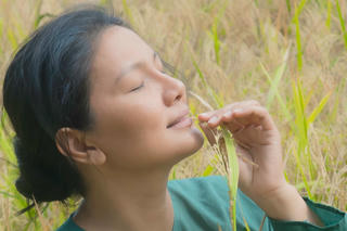 Diễn viên Kiều Trinh lam lũ với cuộc đời, khắc họa hình ảnh người mẹ mất con