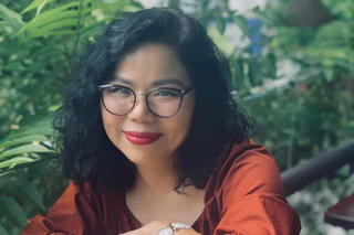 Bình Nguyên Trang, trong ánh sáng cuộc đời hư ảo