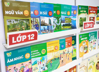 Giảm giá sách giáo khoa năm học 2024-2025