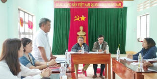 Gia Lai: Chủ tịch Ủy ban MTTQ Việt Nam tỉnh Gia Lai dự sinh hoạt Chi bộ làng Brếp