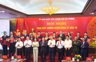 Tổng Bí thư Tô Lâm chứng kiến trao chứng nhận đăng ký đầu tư cho 12 dự án tại Hải Phòng