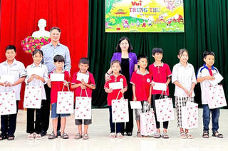 Mỹ Đức, Hà Nội: Kịp thời hỗ trợ giúp người dân ổn định cuộc sống sau bão