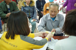 Chi trả lương hưu, trợ cấp bảo hiểm xã hội trước ngày nghỉ lễ