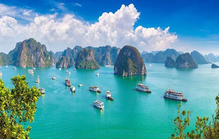 Quy hoạch Hạ Long trở thành trung tâm dịch vụ - du lịch quốc gia mang tầm quốc tế