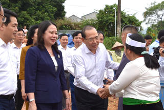 Quyền Chủ tịch nước tham dự chương trình khởi công, làm nhà cho các hộ nghèo