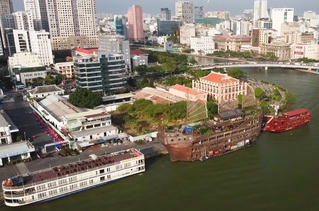 Tái cấu trúc 'siêu' đô thị