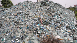 Rác thải thủy tinh: Chỉ 15% được tái chế