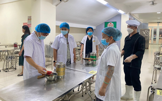 Dinh dưỡng bữa ăn bán trú