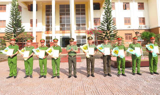 Đắk Nông: Trao thưởng 17 đơn vị lập chiến công xuất sắc trong đấu tranh, phòng chống tội phạm