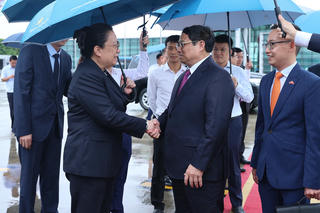 Thủ tướng Phạm Minh Chính lên đường thăm chính thức Trung Quốc và dự Hội nghị Diễn đàn Kinh tế thế giới