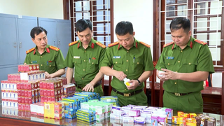 Ngăn chặn thuốc và thực phẩm giả: Tăng kiểm tra đột xuất, tăng chế tài xử phạt