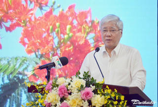 Chủ tịch Đỗ Văn Chiến dự tổng kết Cụm thi đua 5 thành phố trực thuộc Trung ương