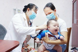 Phân bổ hơn 400 nghìn liều vaccine tiêm chủng mở rộng