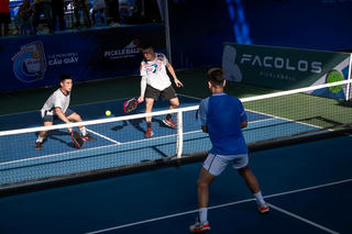 “Cơn sốt” Pickleball
