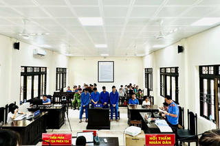 Bắc Ninh: Xét xử 4 bị cáo vụ cướp xe máy, kẻ cầm đầu lĩnh 8 năm 8 tháng tù