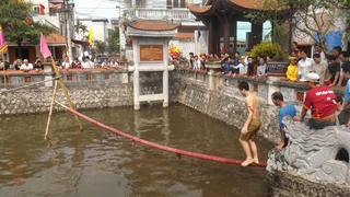 Năm nay làng mở hội