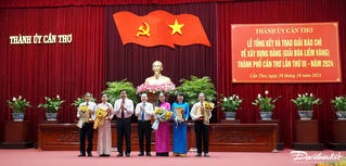 Trao Giải báo chí Xây dựng Đảng TP Cần Thơ lần thứ III - năm 2024