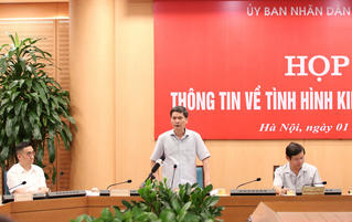 Lãnh đạo Sở Y tế Hà Nội 'phân trần' việc gần 900 nhân viên y tế xin nghỉ việc