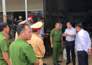 Đắk Nông: Tập trung cứu nạn, điều tiết giao thông sau vụ tai nạn khiến 4 người thương vong