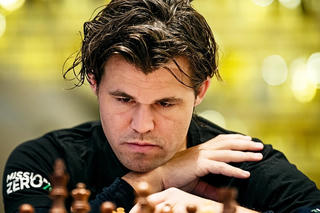 'Vua cờ' Magnus Carlsen vô địch World Cup cờ vua 2023