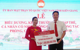 Kiên Giang, khen thưởng 73 tập thể, cá nhân đóng góp cho công tác phòng, chống dịch Covid-19