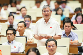 Đại biểu Nguyễn Anh Trí: Tham ô, tham nhũng trong hoạt động phòng, chống Covid-19 cần phải xử lý thật nghiêm khắc