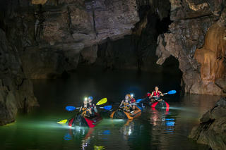 Lộ diện 425 hang động ở Phong Nha - Kẻ Bàng