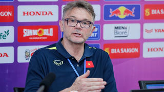 HLV Philippe Troussier 'trút bầu tâm sự' sau trận thắng ĐT Syria