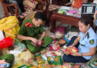 Hàng giả, hàng nhái gây khó cho cơ quan quản lý trên các nền tảng thương mại điện tử