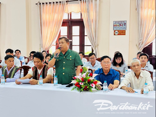 Bình Phước: Họp mặt với già làng, người có uy tín tiêu biểu đồng bào dân tộc thiểu số