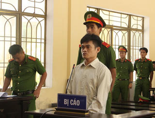 Quảng Nam: Chém người thương tích, người đàn ông lĩnh án 8 năm tù