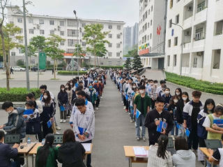 Cẩn trọng với luyện thi đánh giá năng lực