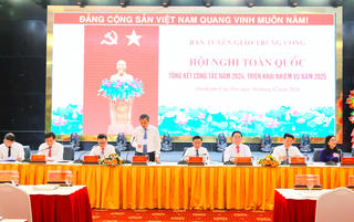 Khẩn trương kiện toàn, sáp nhập tổ chức bộ máy của Ban Dân vận và Ban Tuyên giáo